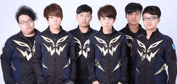 都逐渐意识 都逐渐意识