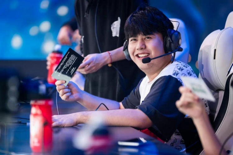 独行侠与魔 独行侠与魔