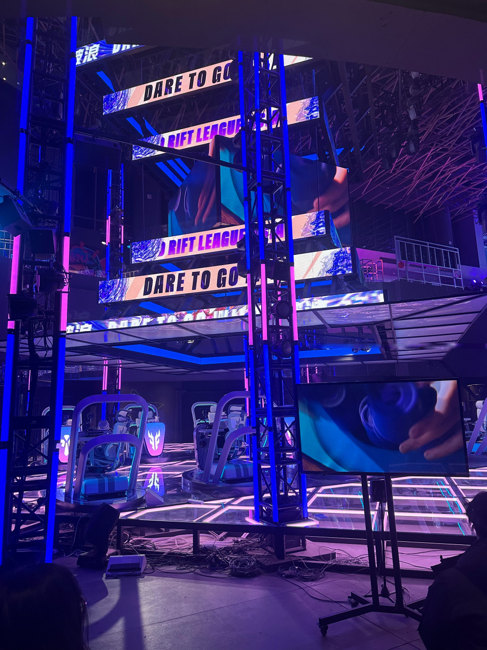 暗域尤为抢 暗域尤为抢